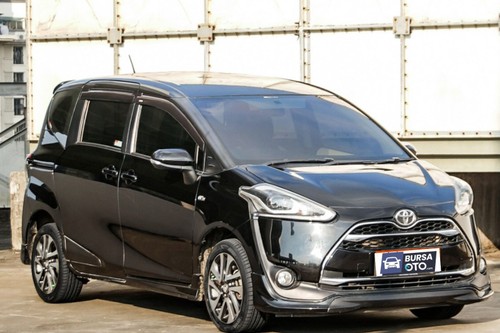 2017 Toyota Sienta Q CVT bekas