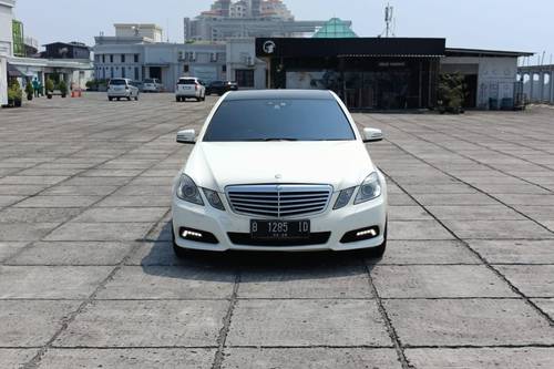 2011 Mercedes Benz E-Class E 300 AMG bekas