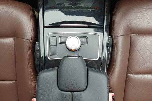 2011 Mercedes Benz E-Class E 300 AMG bekas