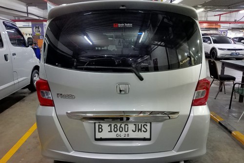 Dijual 2013 Honda Freed PSD bekas
