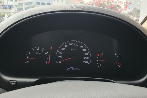 2021 Hyundai H1 2.4L ROYALE AT tua