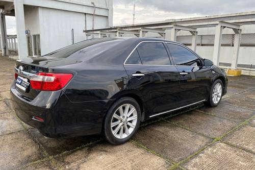 2012 Toyota Camry 2.5 V bekas
