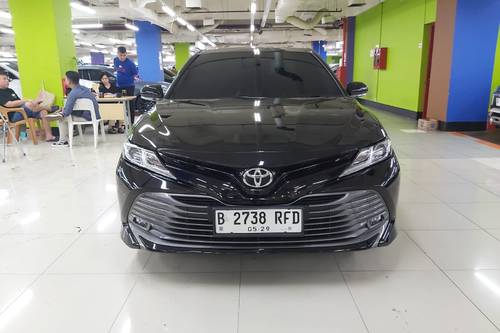 2019 Toyota Camry 2.5 V bekas