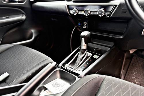 Beli mobil bekas