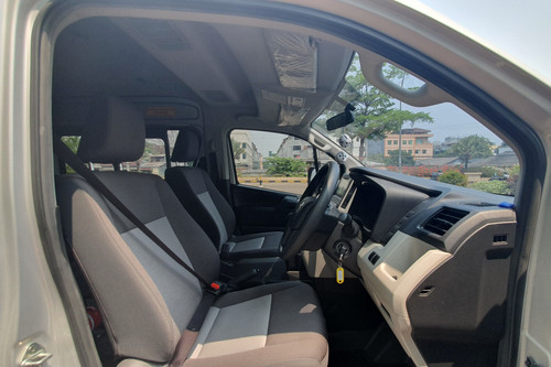 2023 Toyota Hiace Premio bekas