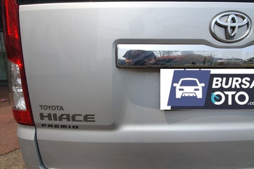 2023 Toyota Hiace Premio bekas