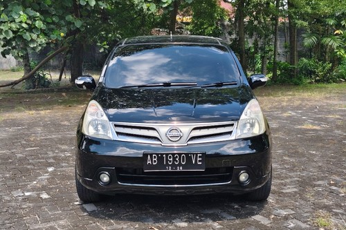 2011 Nissan Grand Livina 1.5 SV MT bekas