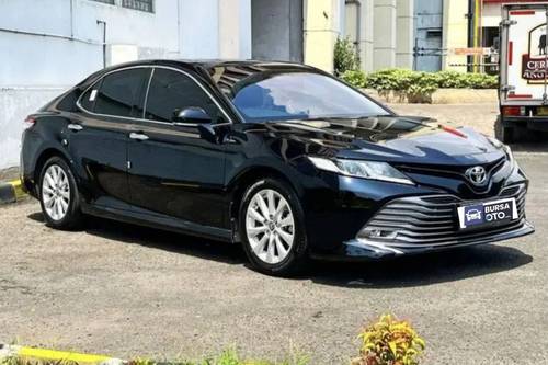 2020 Toyota Camry 2.5 V bekas