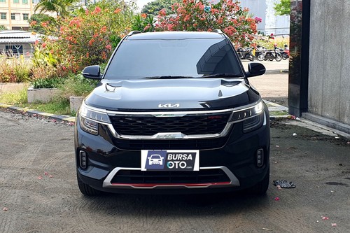 2022 Kia Seltos  GT Line bekas