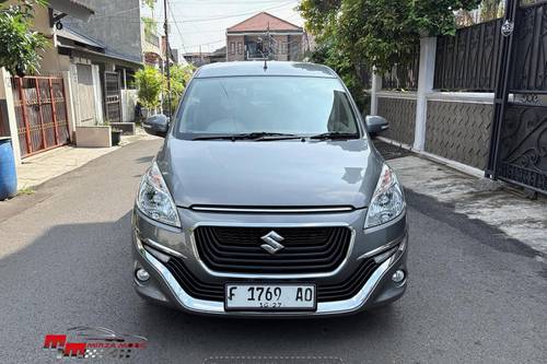 Beli mobil bekas