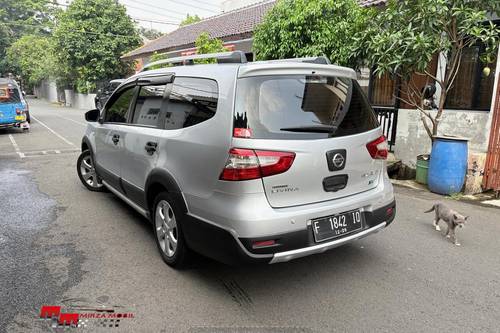 Beli mobil bekas