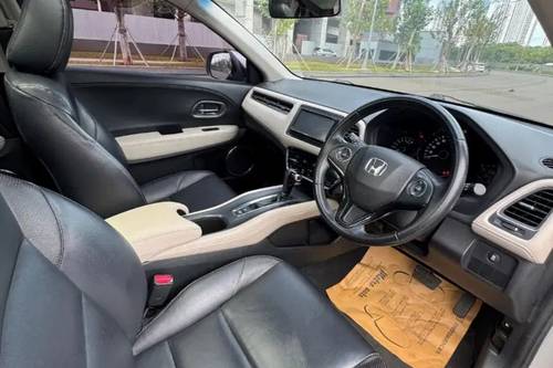 Beli mobil bekas