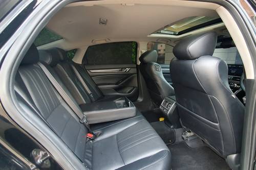 Beli mobil bekas