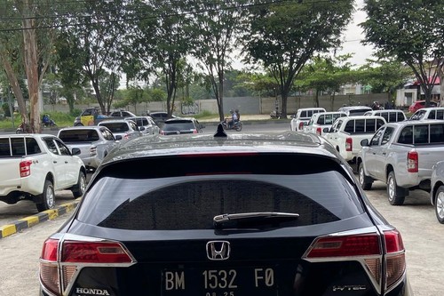 Beli mobil bekas