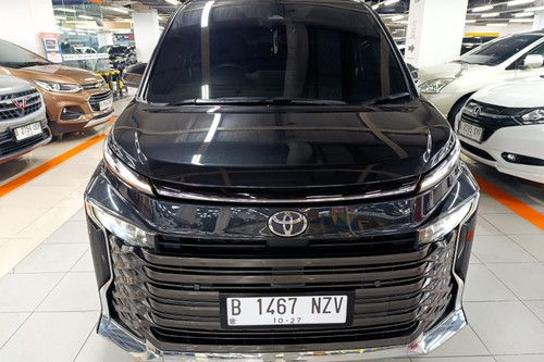 2022 Toyota Voxy 2.0L AT