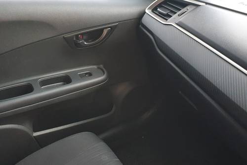Beli mobil bekas