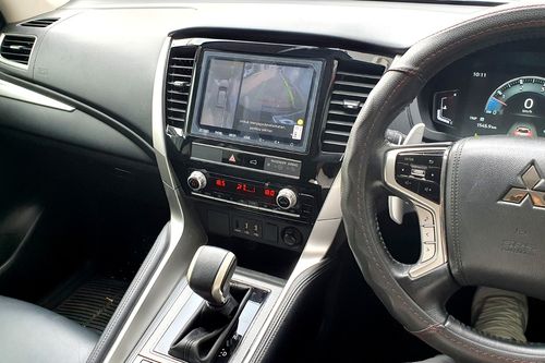 2022 Mitsubishi Pajero Sport Dakar Ultimate AT 4x4 bekas