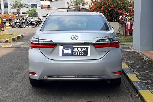 Dijual 2019 Toyota Corolla Altis 1.8 V A/T bekas