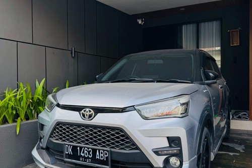 2022 Toyota Raize 1.0T GR CVT TWO TONE bekas