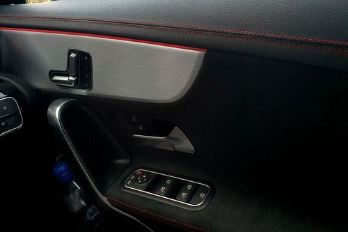 2019 Mercedes Benz CLA-Class 200 AMG Line bekas