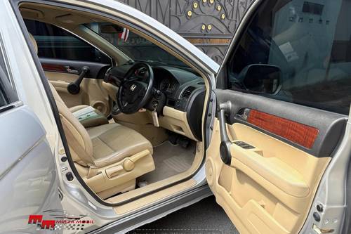 Beli mobil bekas