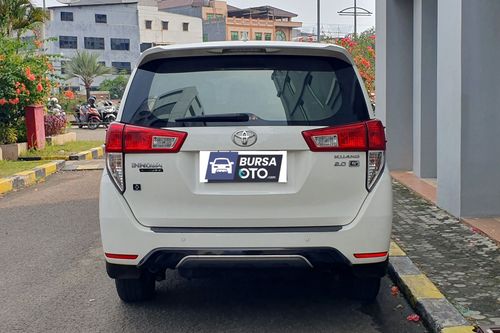 Dijual 2021 Toyota Kijang Innova REBORN 2.0 G AT LUX bekas