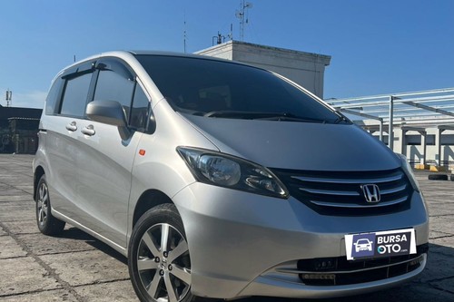 2011 Honda Freed  SD bekas
