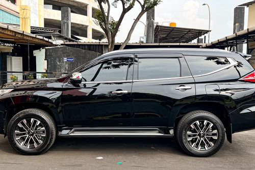 Dijual 2022 Mitsubishi Pajero Sport Dakar Ultimate AT 4x4 bekas