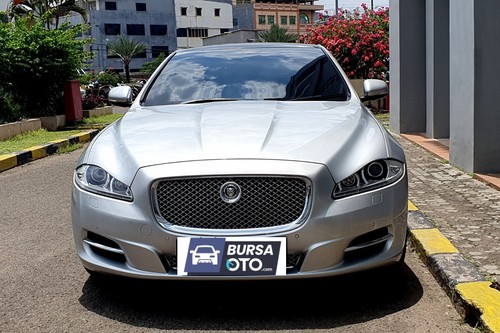 Used 2013 Jaguar XJL 3.0 V6 A/T