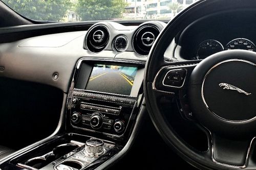 Used 2013 Jaguar XJL 3.0 V6 A/T