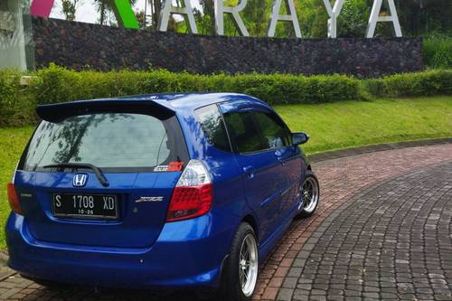 Beli mobil bekas