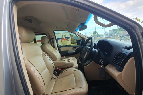 Dijual 2018 Hyundai H1 Xg Gas Next Gen bekas