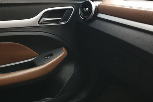2020 MG ZS Ignite bekas