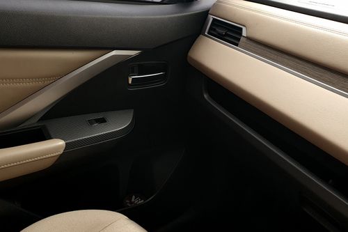 2023 Mitsubishi Xpander Ultimate CVT bekas