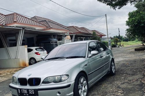 Beli mobil bekas