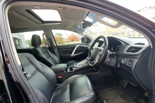 2023 Mitsubishi Pajero Sport Dakar Ultimate AT 4x4 bekas