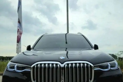 2020 BMW X7 X7 Xdrive 40i Pure Excelence bekas