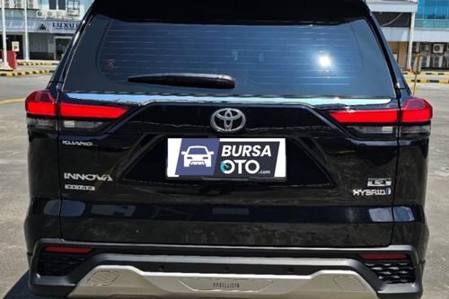 Dijual 2023 Toyota Kijang Innova Zenix Hybrid EV 2.0L Q HV CVT TSS Modellista bekas