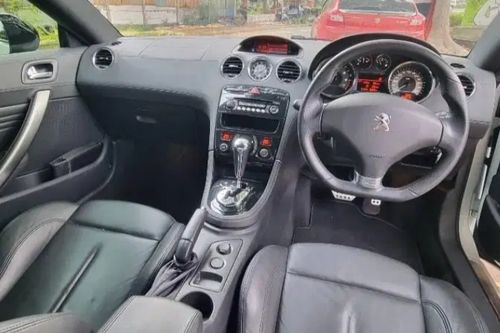 Beli mobil bekas