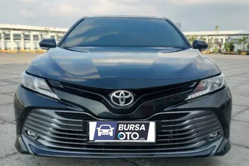 Used 2019 Toyota Camry V 2.5L AT