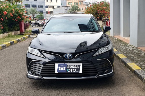 Used 2022 Toyota Camry Hybrid 2.5 HV