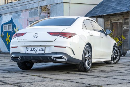 2019 Mercedes Benz CLA-Class 200 AMG Line bekas