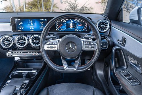 2019 Mercedes Benz CLA-Class 200 AMG Line bekas
