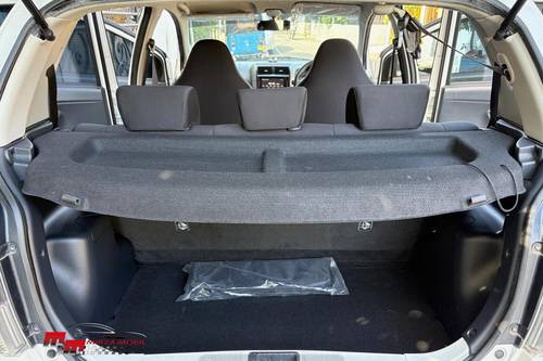 Beli mobil bekas