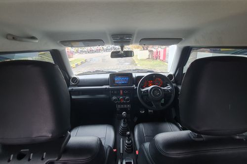 2023 Suzuki Jimny Single Tone MT bekas