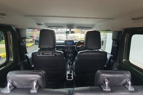 2023 Suzuki Jimny Single Tone MT bekas