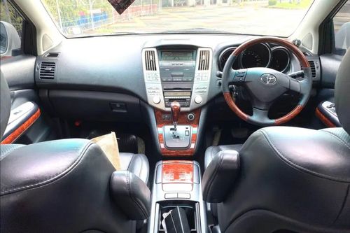 Used 2011 Toyota Harrier 2.4 L A/T PREMIUM FULL OPTION