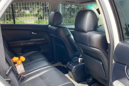 Used 2011 Toyota Harrier 2.4 L A/T PREMIUM FULL OPTION