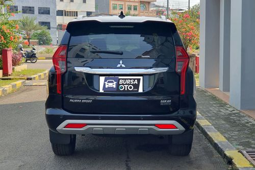 Dijual 2022 Mitsubishi Pajero Sport Dakar Ultimate AT 4x2 bekas