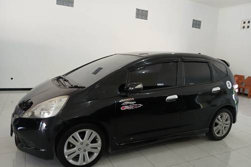 Dijual 2010 Honda Jazz 1.5 GE8 AT bekas